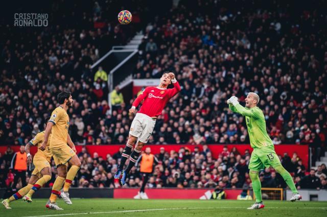 开云体育下载-曼联高位逼抢问题①：夺回球权位置边缘化！